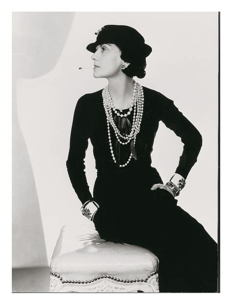 coco chanel fashion designs 1920's